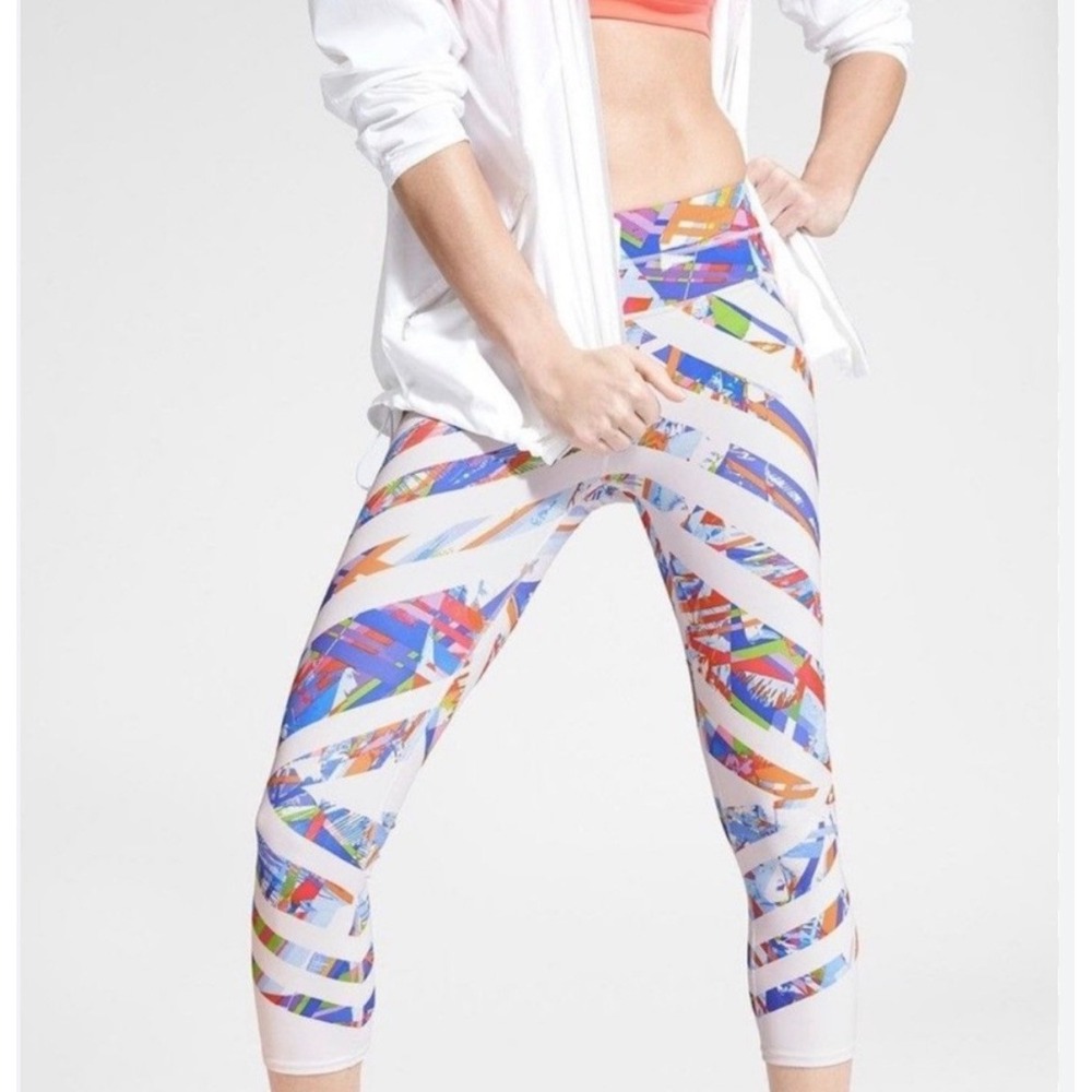 Athleta Womens Multicolor Geometric Abstract Print Capri Leggings Size Small